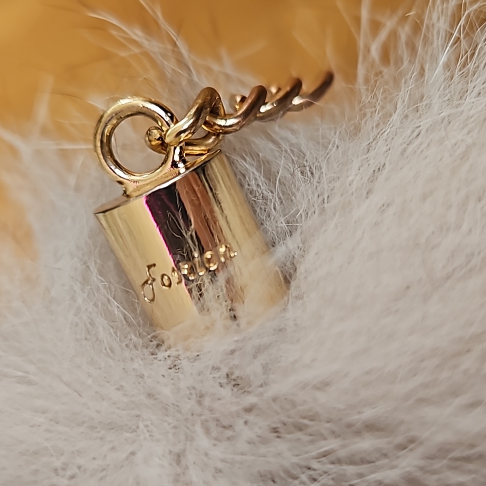 Fosrion Fluffy White Gray Fox Tail Keychain - Picture 4 of 5
